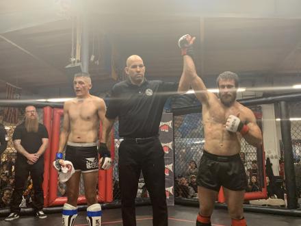 Tayler Griswold wins via unanimous decision