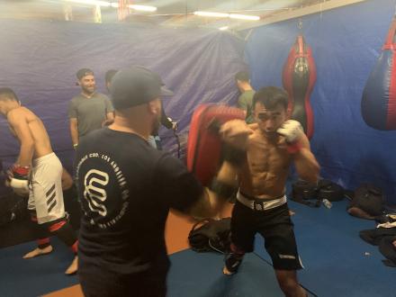 Tyler Nakashima pre-fight warmup