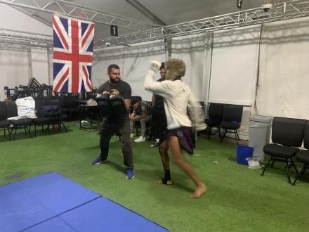 Emilio Williams warming up