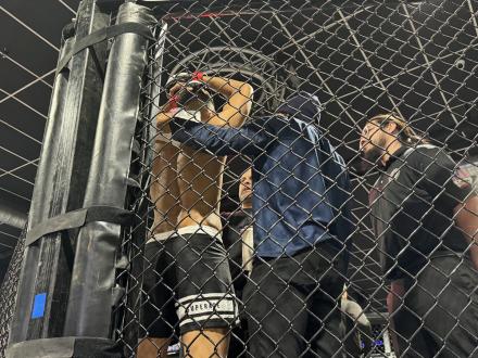 Erick between rounds