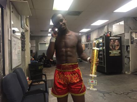 Jamel wins via decision